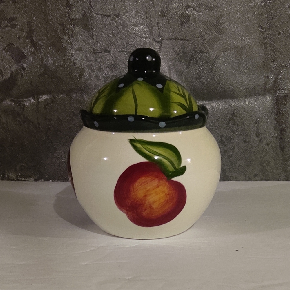 4" Apple Covered Sugar Bowl With Lid